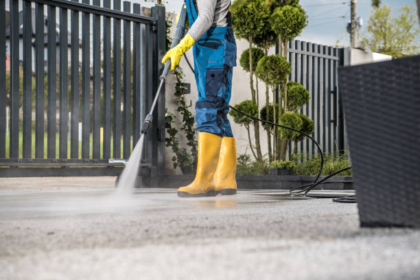 Post-Construction Pressure Washing in Ashland, OR